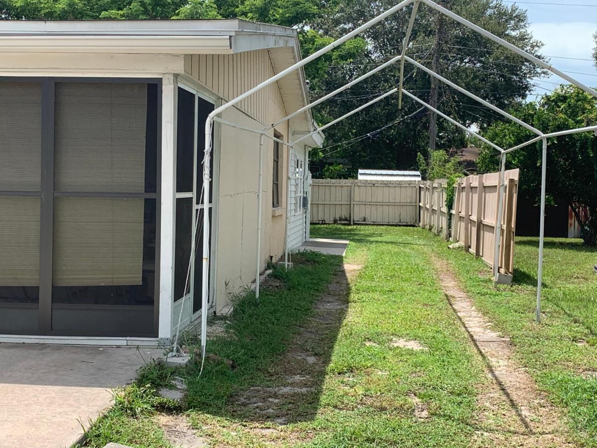 Cozy Studio Only 10 Minutes By Car Of Siesta Key Сарасота Екстериор снимка